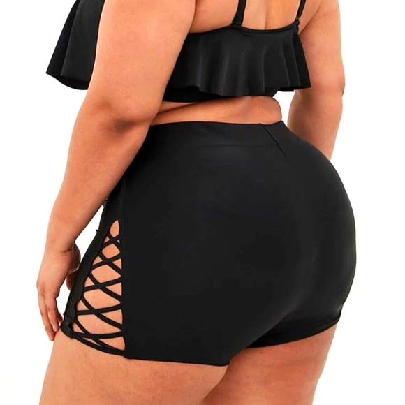 ❤️NWT VINTAGE TORRID SEXY STRAPPY SIDE SWIM SHORT BLACK SWIM BOTTOM - Picture 2 of 9